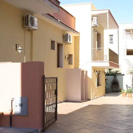 Salento Al Mare فندق مبيت وإفطار تافيانو